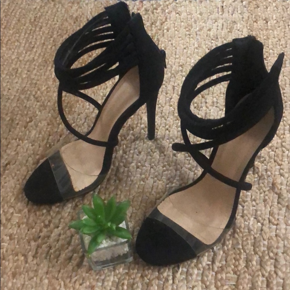 Lolas heels